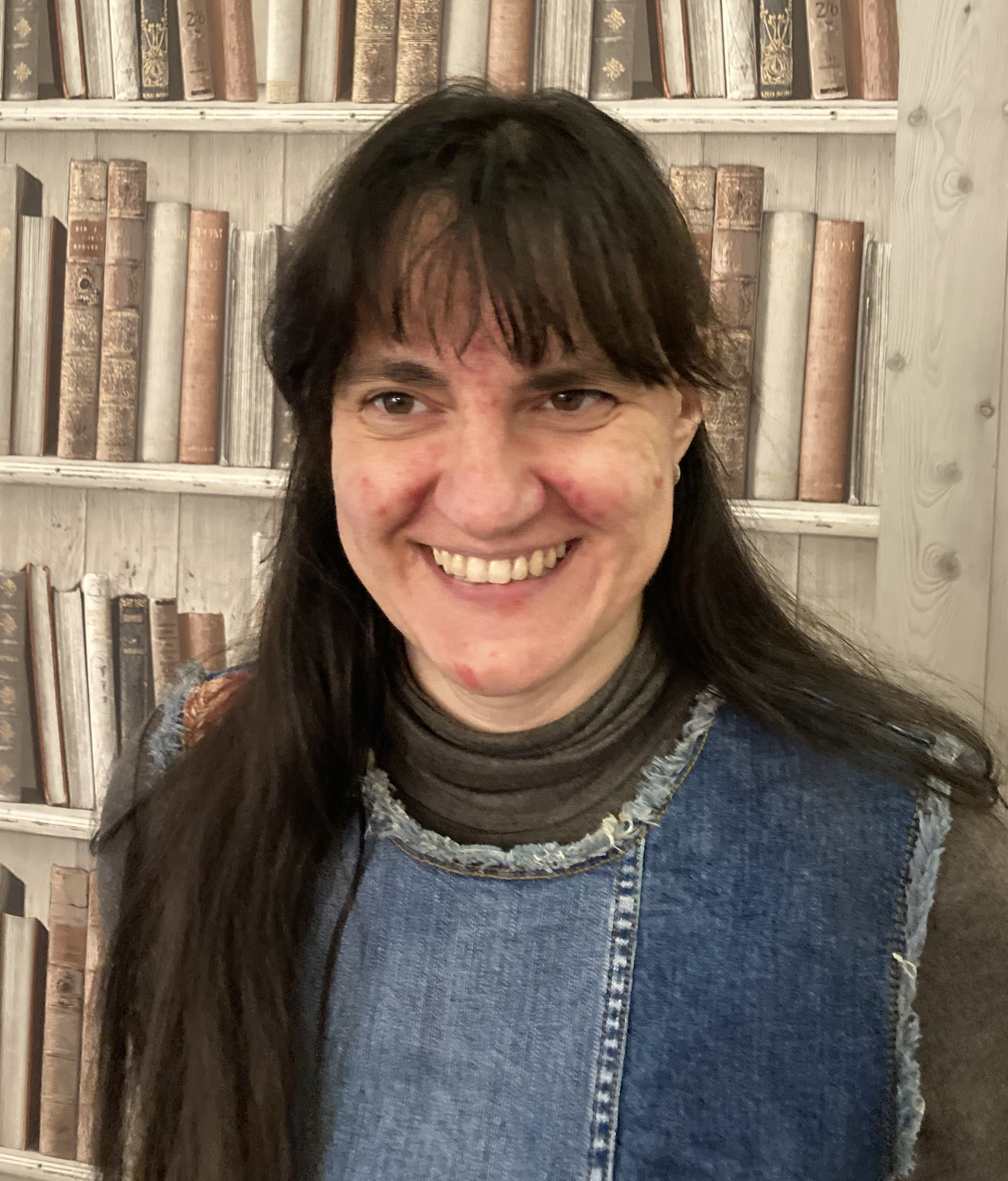 Foto Dott.ssa Katia Caravello nel su studio
